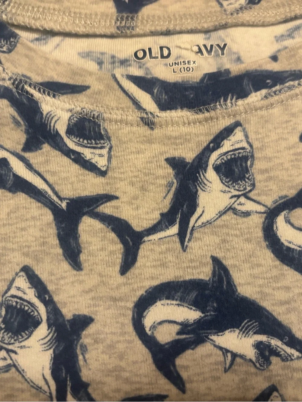 Old Navy Snug-Fit Pajama Shorts Set in Shark Zone Print / Large